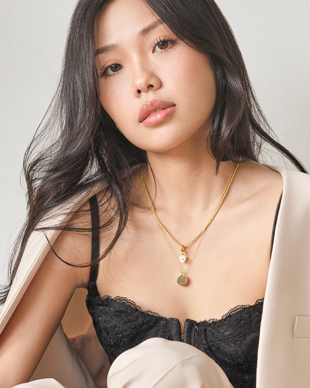 ENGRAVED INITIAL PENDANT NECKLACE
