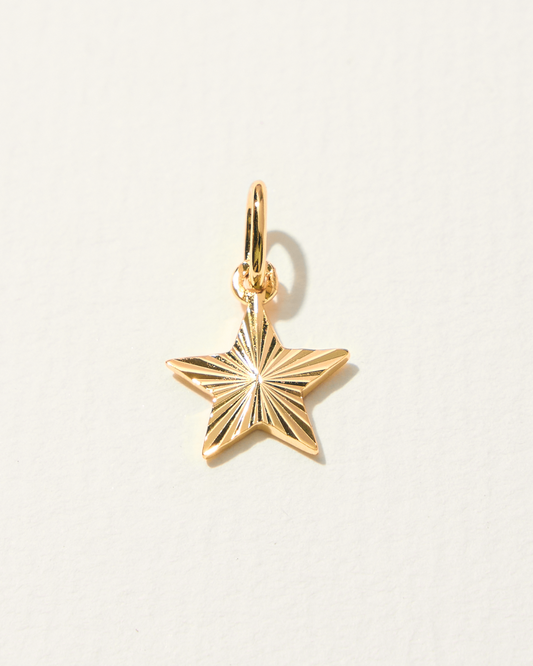 LUCKY STAR CHARM