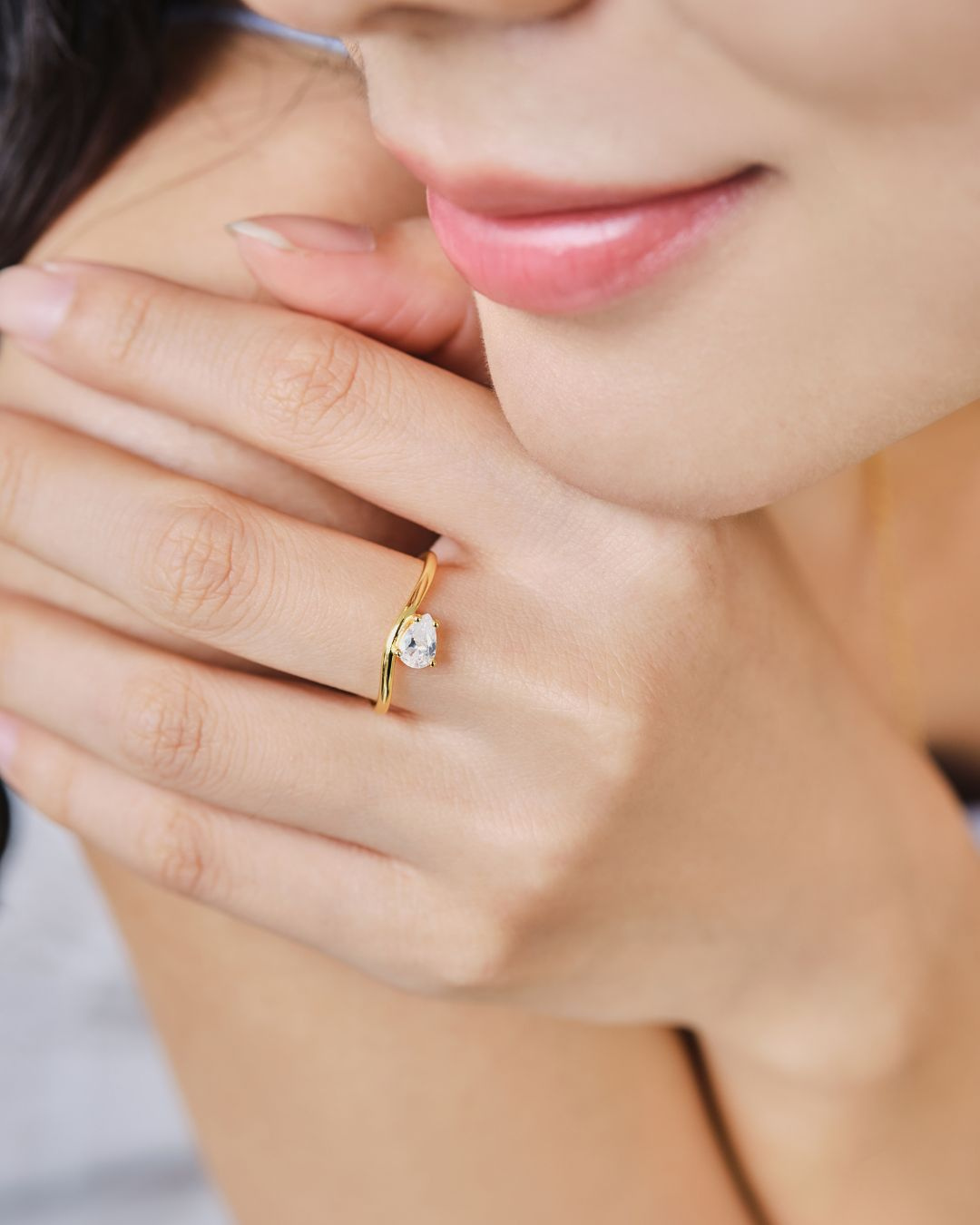 NHẪN TRÒN ĐÁ PERLAMUSE VÀNG VERMEIL 16K - HARMONY