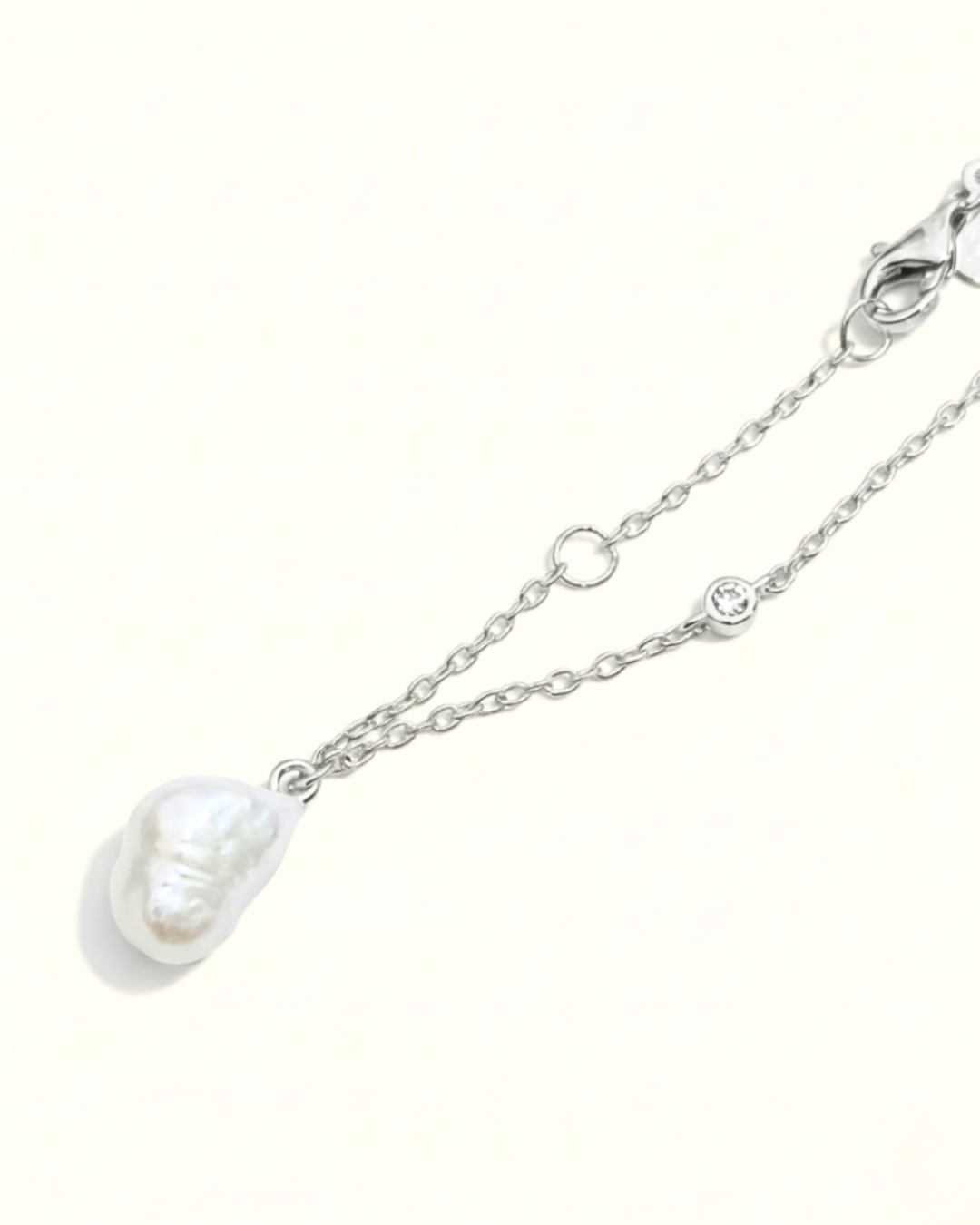 SILVER CELESTE PEARL DROP BRACELET