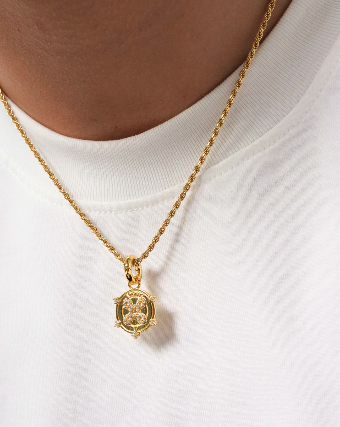 TRUE LOVE PENDANT NECKLACE