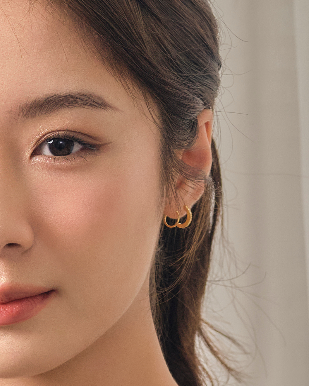KHUYÊN TAI PERLAMUSE SPIRAL XOẮN ỐC VÀNG VERMEIL 16K ĐÍNH ĐÁ