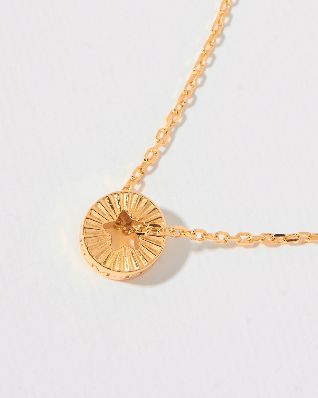 DÂY CHUYỀN PERLAMUSE SIMPLE STAR VÀNG VERMEIL 16K