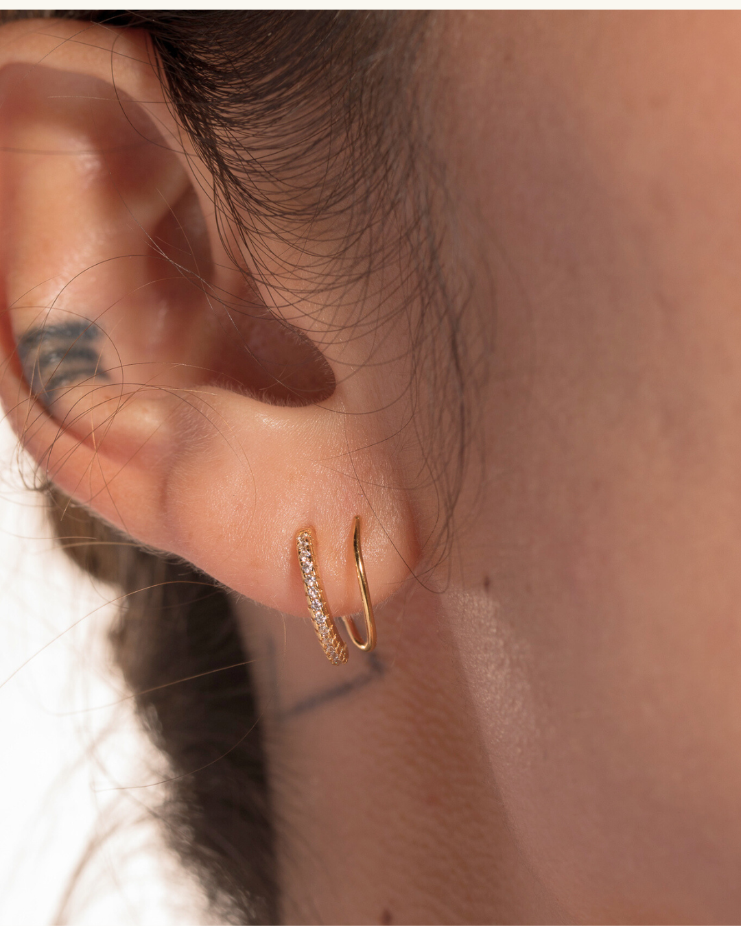 KHUYÊN TAI PERLAMUSE SPIRAL XOẮN ỐC VÀNG VERMEIL 16K ĐÍNH ĐÁ