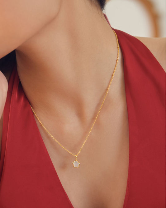 AURA SATELLITE NECKLACE