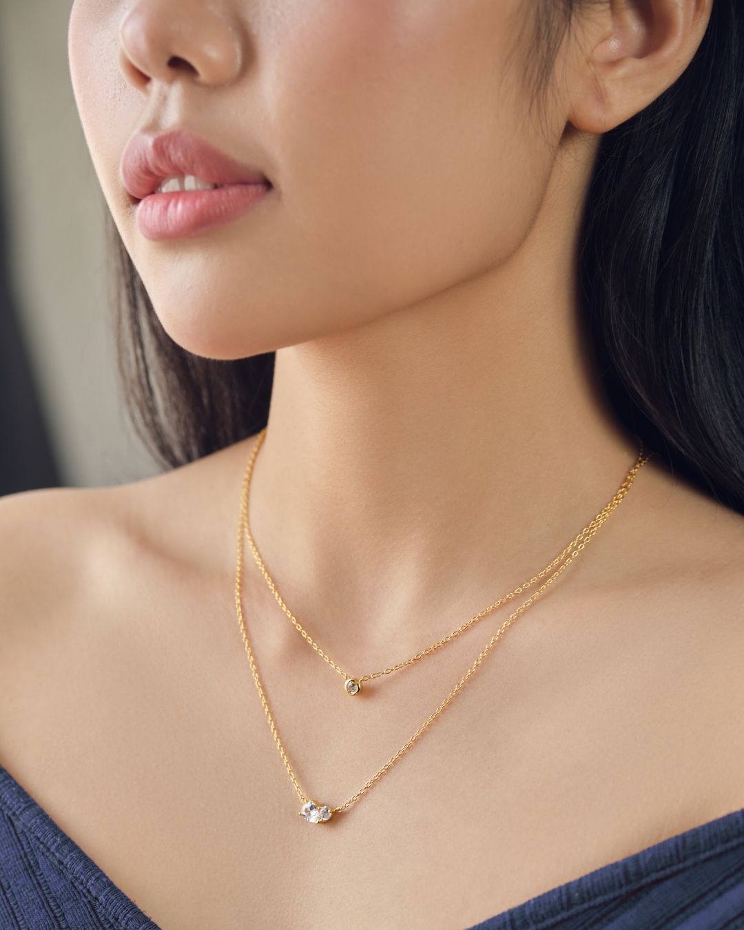 Tips for choosing necklaces to match different types of collars