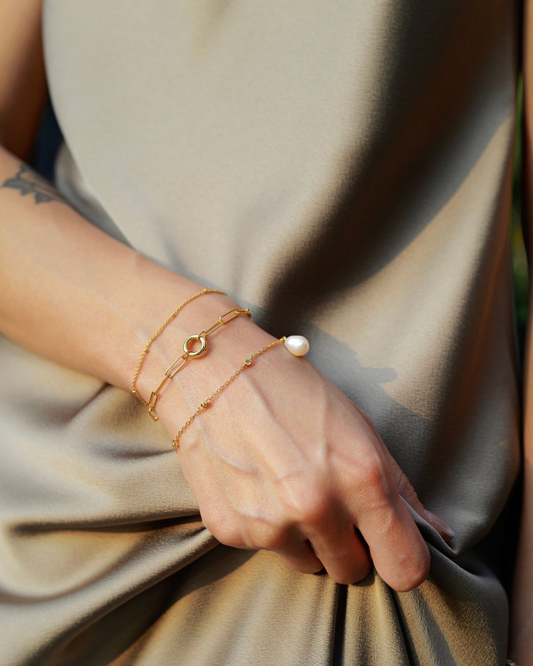 VÒNG TAY PERLAMUSE SATELLITE SỢI MẢNH 1.5MM