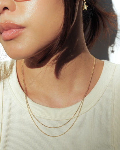 SATELLITE CHAIN NECKLACE