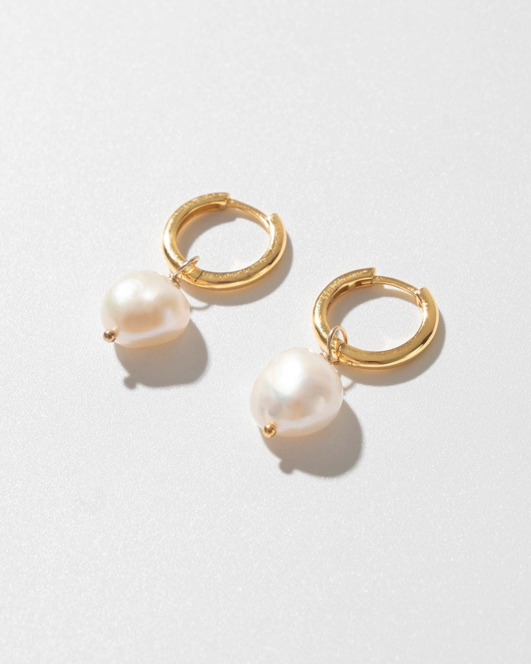 TIMESLESS PEARL DROP EARRINGS