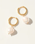 TIMELESS PEARL DROP EARRINGS