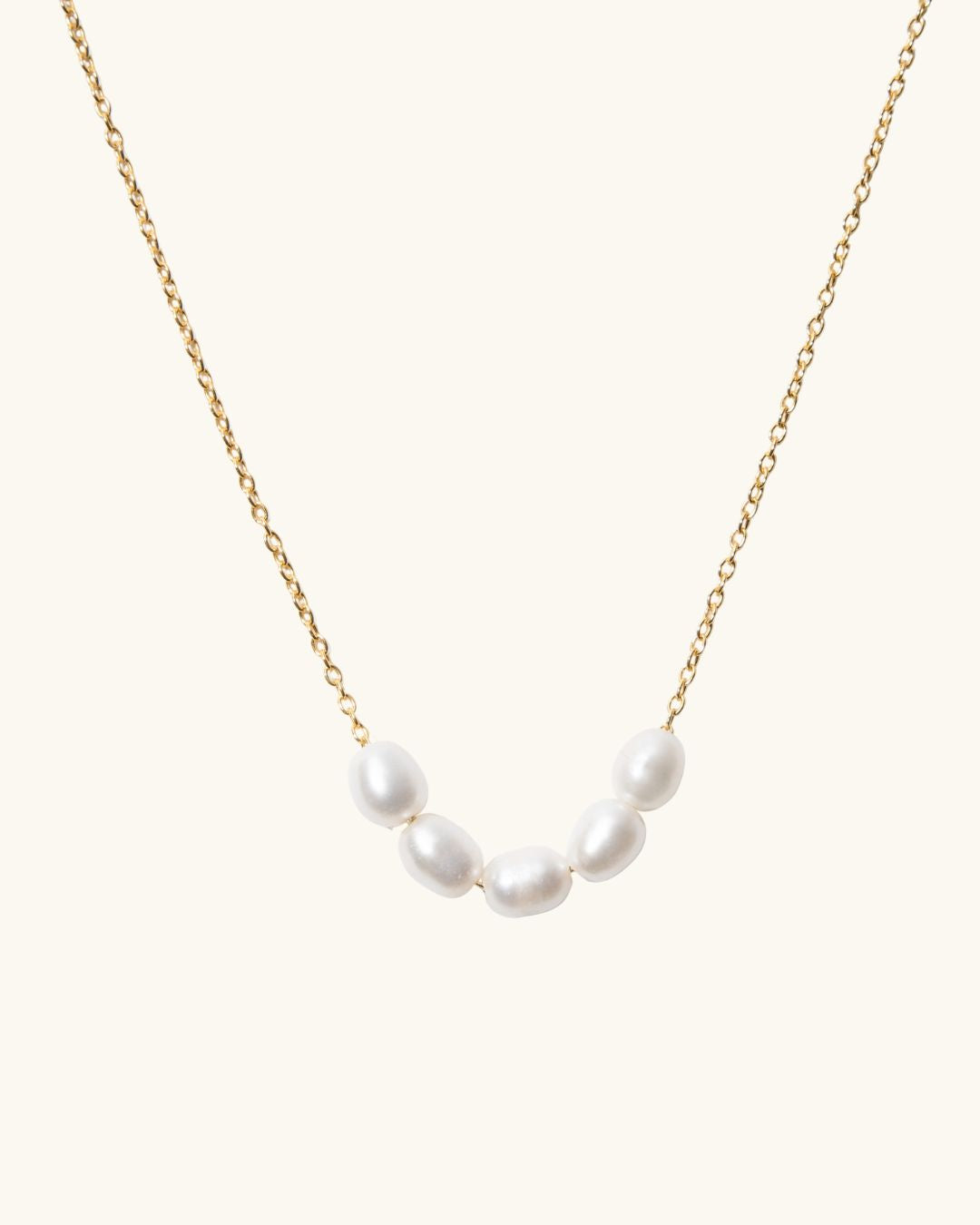 EMI PEARL NECKLACE