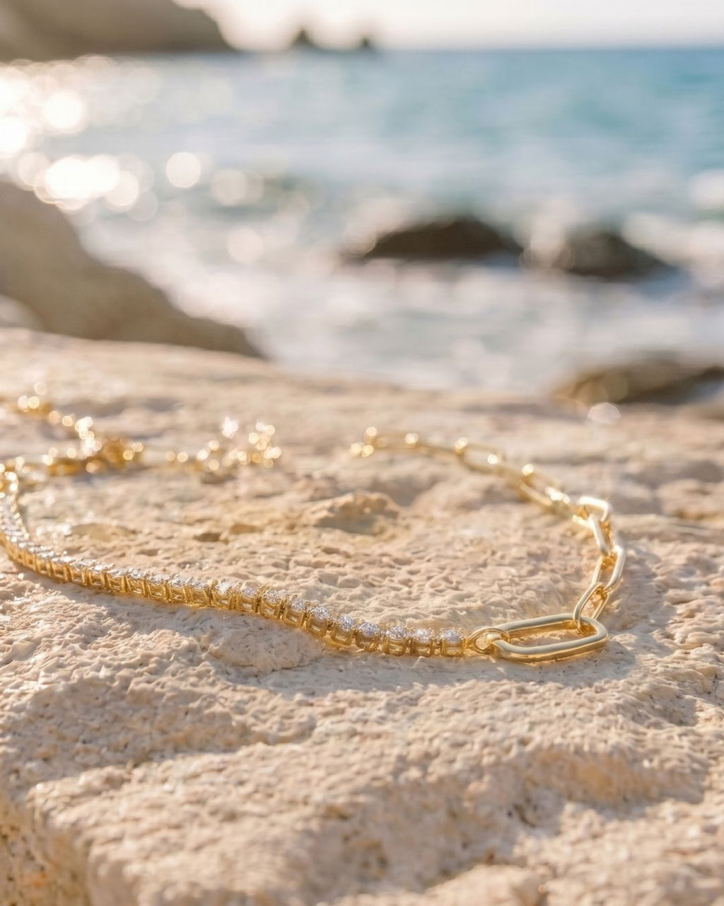 ALICIA NECKLACE