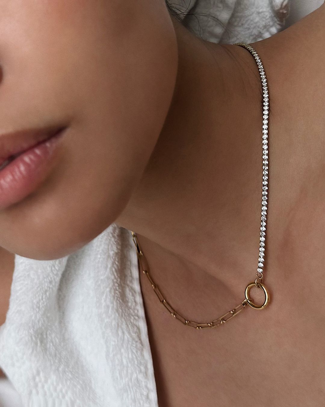 DÂY CHUYỀN ALICIA DÂY XÍCH KẾT HỢP NỬA ĐÁ VÀNG VERMEIL 16K CAO CẤP