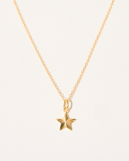 LUCKY STAR CHARM