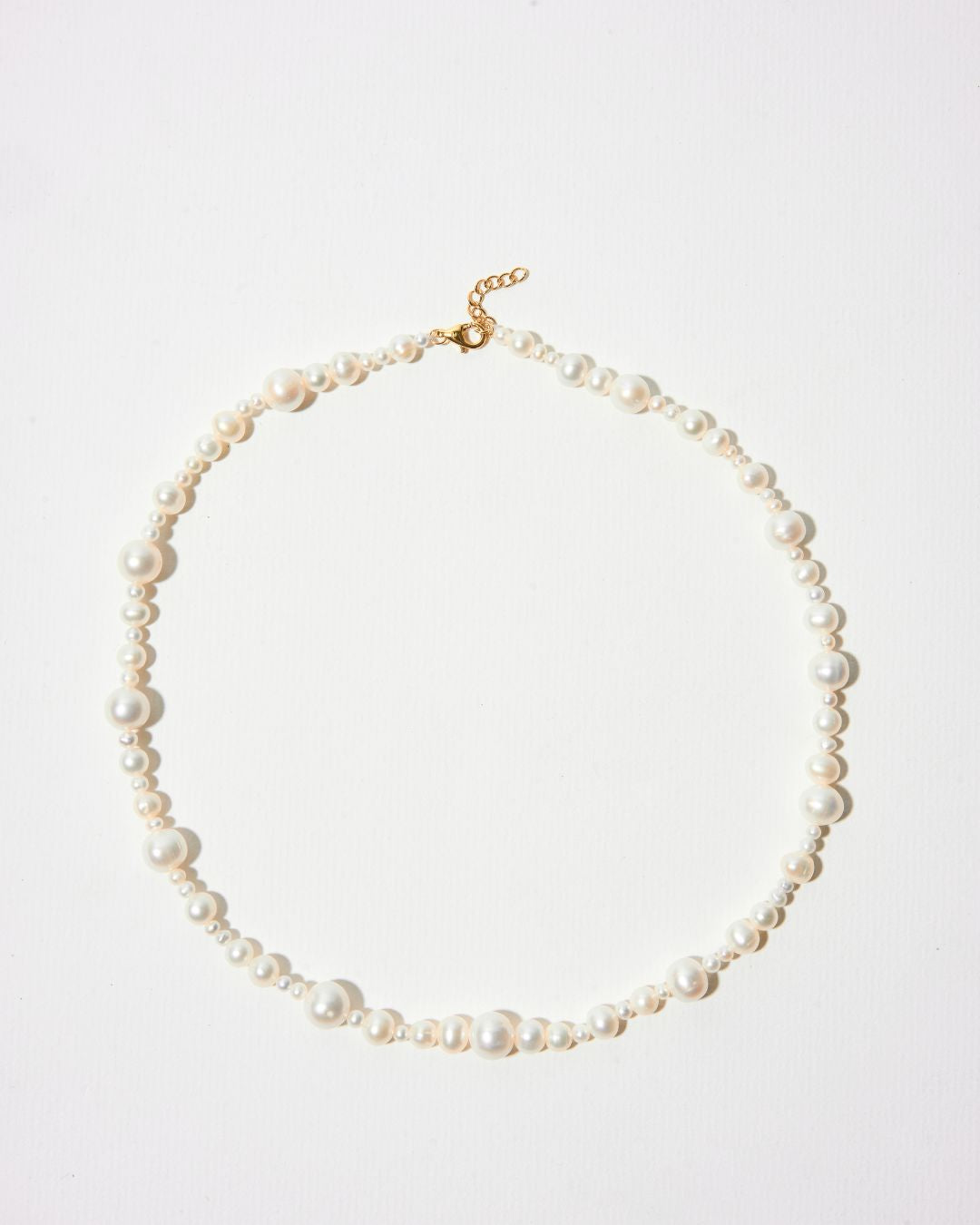 ELEGANT MIX PEARL NECKLACE