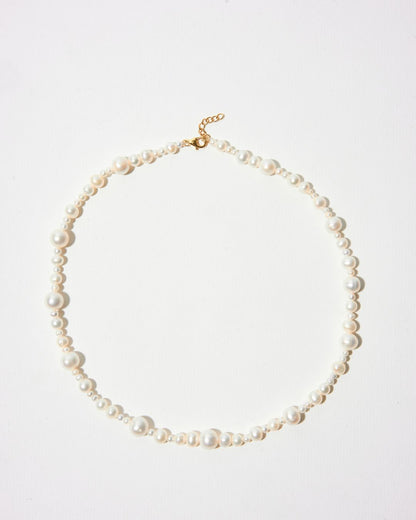 ELEGANT MIX PEARL NECKLACE