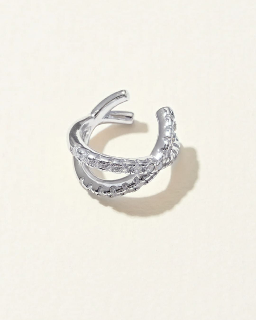 KHUYÊN KẸP VÀNH TAI PERLAMUSE ĐÍNH ĐÁ