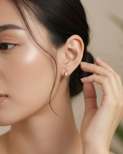 SILVER MINI HUGGIE HOOPS