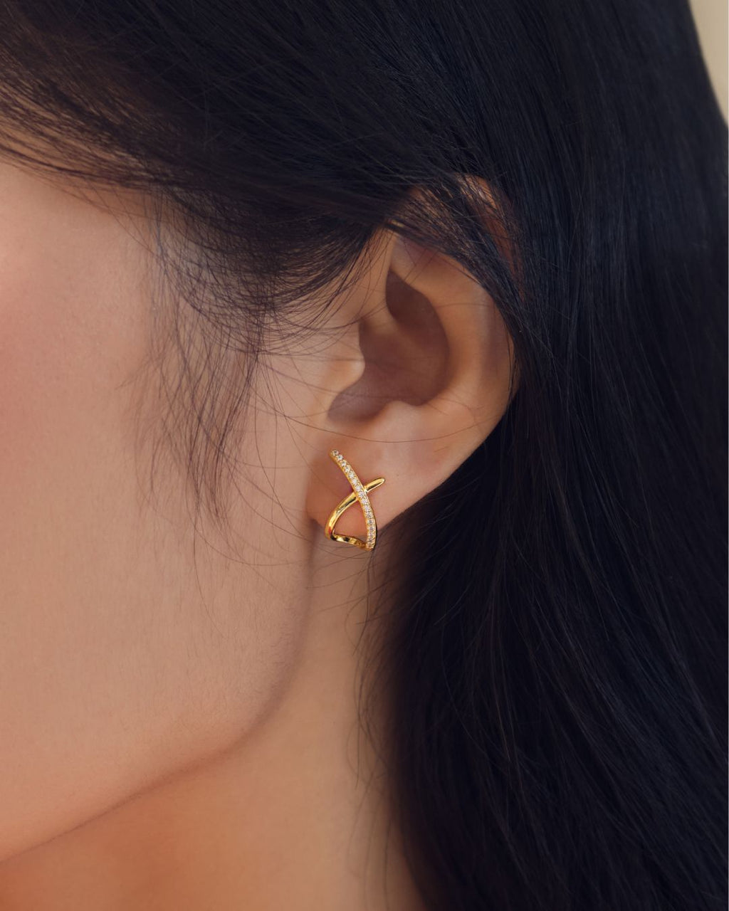 KHUYÊN TAI ĐINH TÁN PERLAMUSE  VÀNG VERMEIL 16K ĐÍNH ĐÁ - X STUD 
