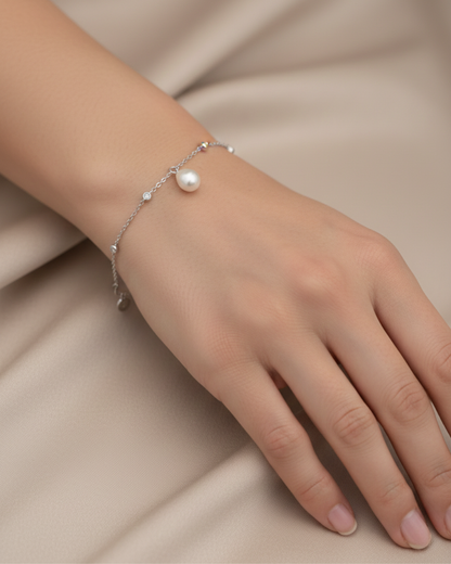 SILVER CELESTE PEARL DROP BRACELET