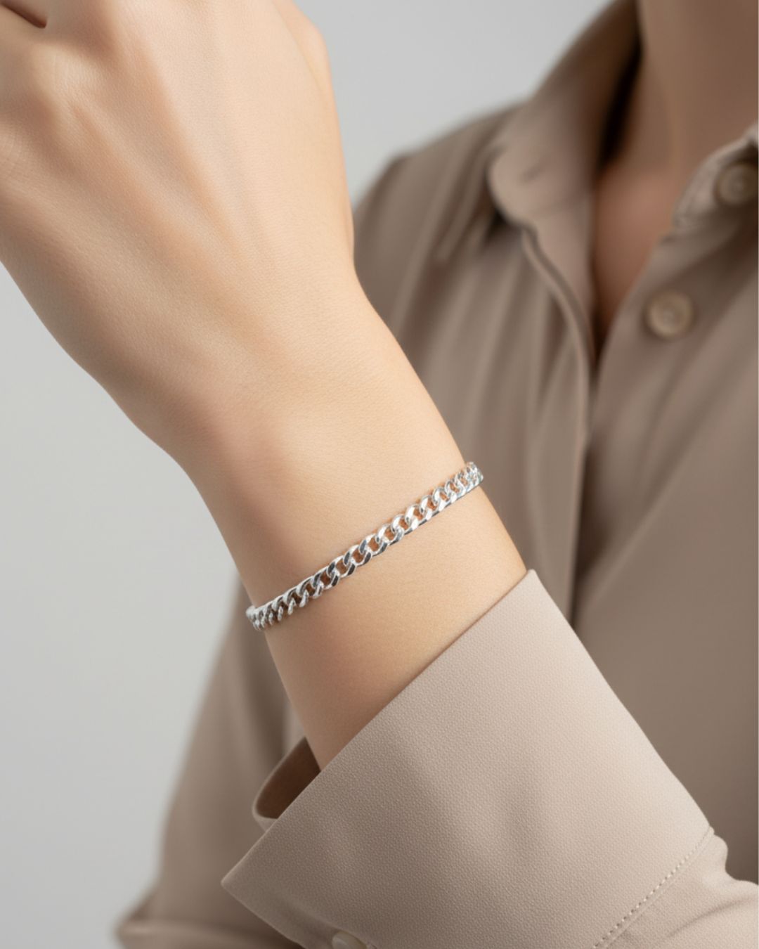 SILVER CHAIN LINK BRACELET