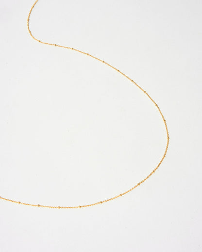 SMALL DOT CHAIN NECKLACE