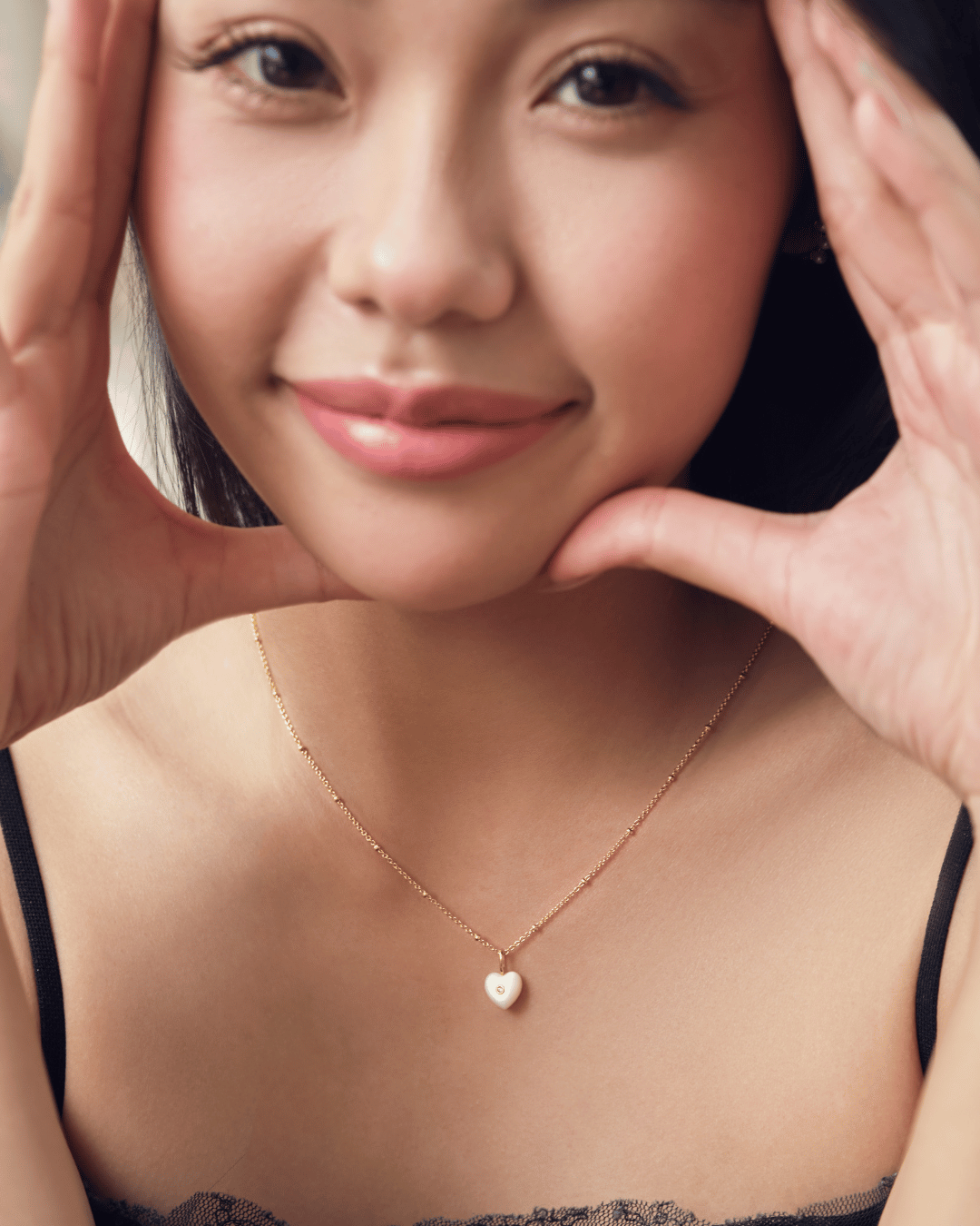 PEARL HEART CHARM