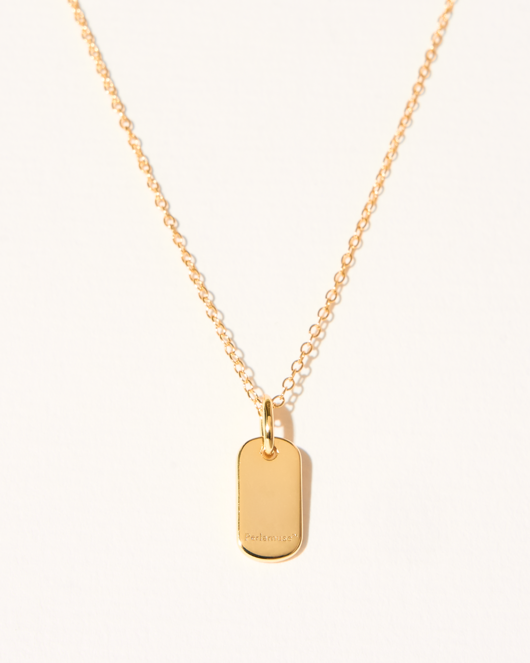 ENGRAVED SMALL NAMETAG NECKLACE