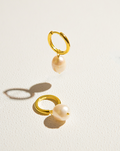 TIMESLESS PEARL DROP EARRINGS