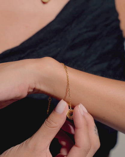 SIMPLE STAR BRACELET